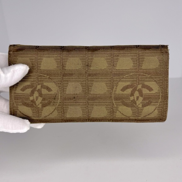🤎Chanel Beige/Brown Canvas Travel Line Long Wallet🤎